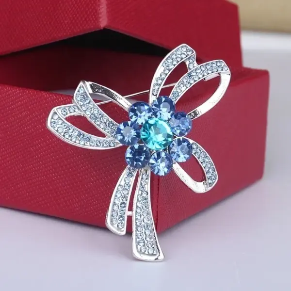 Elegant Pin Bow Knot Alloy Plating Inlay Artificial Crystal Women's Brooches
