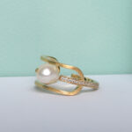 Baroque Pearl & Cubic Zirconium With Textured Geomety Open Size Ring