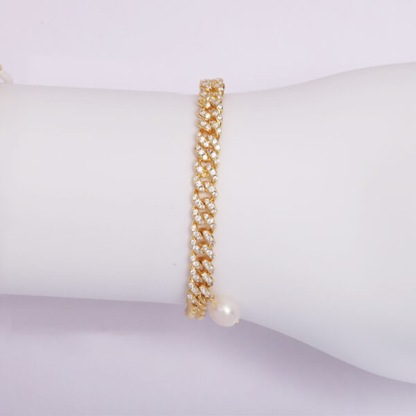 Love & Commitment Cubon Cuff with Fresh Water Pearl